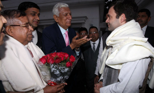 Congress Vice President Rahul Gandhi with members of Jain Samaj during their meeting in New Delhi on Sunday - PTI Congress Vice President Rahul Gandhi with members of Jain Samaj during their meeting in New Delhi on Sunday - PTI